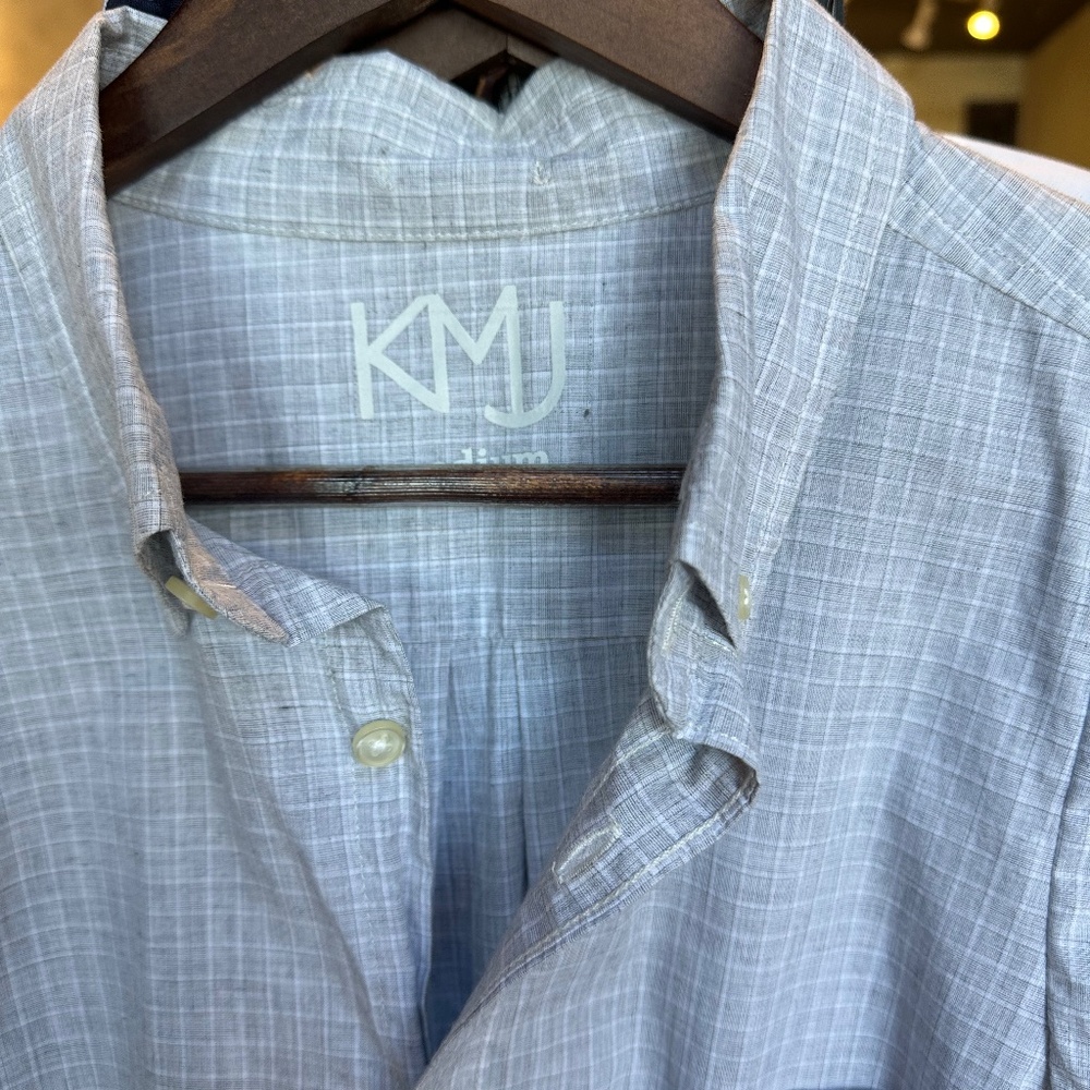 KMJ short sleeve button up blouse